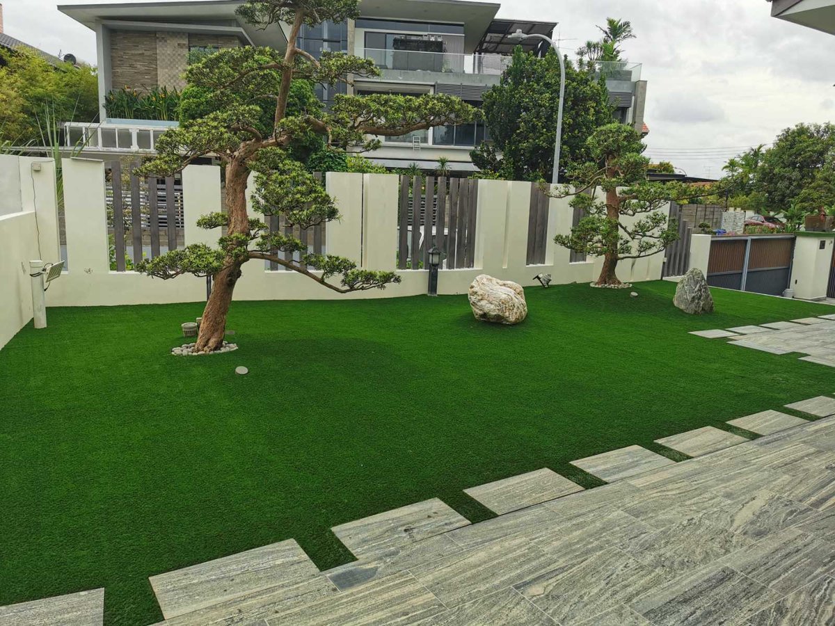 Artificial grass garden replacement at Lengkok Mariam, Singapore