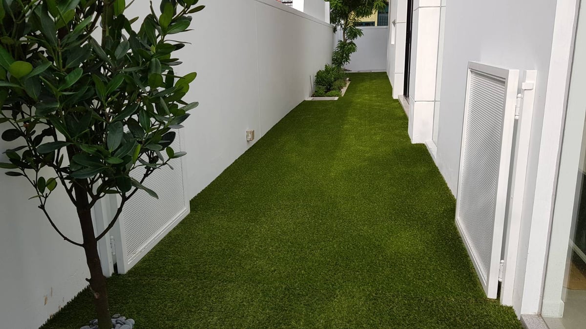 Premium Namgrass artificial grass side yard at Onan Road, Joo Chiat, Singapore