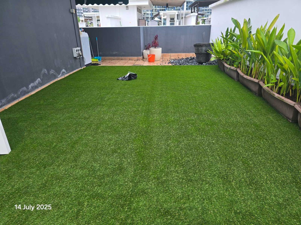 Balcony artificial grass at The Shaughnessy, Singapore